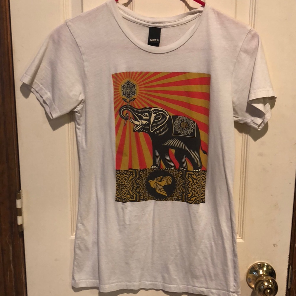 Obey shirt